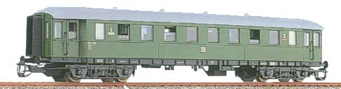 Fast Passenger Train coach 2nd class (ex C4i-30)<br /><a href='images/pictures/Tillig/13311.jpg' target='_blank'>Full size image</a>